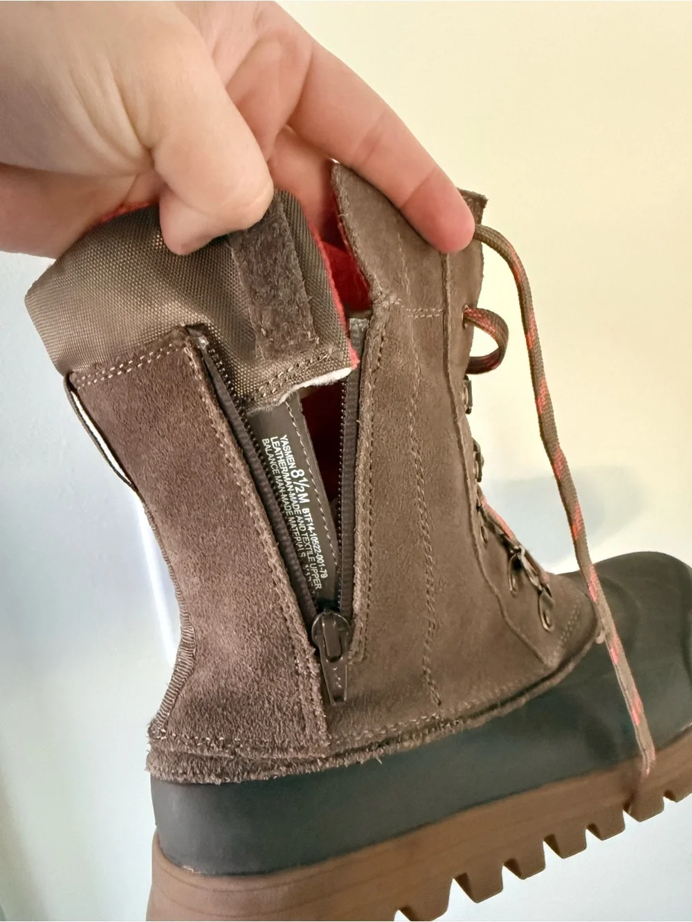 BareTraps Brown and Orange Women's Winter Lace-Up Boots